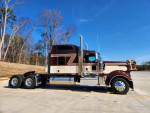 2026 Kenworth W900L Studio