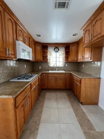 Fully furnished 3BD/2BA Available for rent