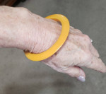 Vintage 1940s Butterscotch Bakelite Bangle Bracelet