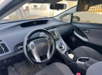 2012 Toyota Prius Four 195000