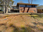 Modern 3 Bed 2 Bath Family Residence Available For Rent.