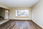 Charming 3 Bedroom, 1.5 Bathroom Home in Aurora – Available Now!