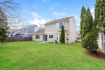 Charming 3 Bedroom, 1.5 Bathroom Home in Aurora – Available Now!
