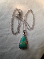 Beautiful blue pendant necklace in silver with chain