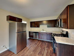 Your Oak lawn haven awaits—schedule your private showing today!