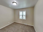 Your Oak lawn haven awaits—schedule your private showing today!
