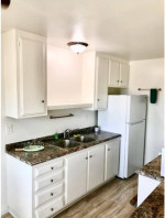 Upgraded 1 bed / 1 bath! Character, style, and modern amenities!
