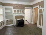 West Oakland home with wall-to-wall new carpeting. 2-bedroom with Jack & Jill bathroom