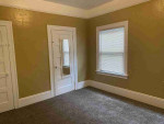 West Oakland home with wall-to-wall new carpeting. 2-bedroom with Jack & Jill bathroom
