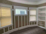 West Oakland home with wall-to-wall new carpeting. 2-bedroom with Jack & Jill bathroom