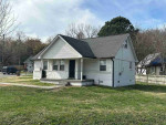 3 Bed 2bath Available to Move in