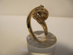JAN. BIRTHSTONE 14KT YG  TSAVORITE GARNET/ DIAMONDS RING Size 7