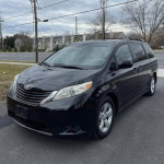 2011 Toyota Sienna Base 7-Passenger 122000