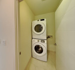 3 Bedrooms and 2 Bathrooms Row House For Rent