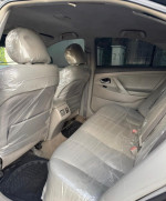2009 Toyota Camry LE 35