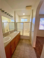 Amazing 2bed 2bath available for immediate move in