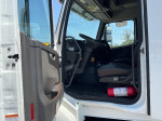 2023 Volvo VNL64760