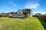 Move in available for rent 5 bedroom and 4.5 bath