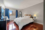 This fantastic 1bed 1baths condo features a huge 1.5 stall garage