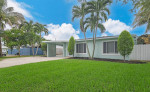 Beautiful 3 Beds / 2 1/2 Baths / 2 CG waterfront home i