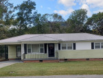 3bedrooms 2bathroom