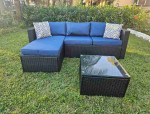 Outdoor patio set