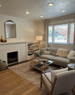 Furnished, charming 2/1 bungalow located in the heart of SLC