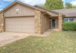 Duplex available for rent. 1455 sqft each side - 3 bed 2 bath