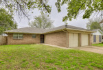 Fantastic 3/2/2 brick home in an established neighborhood less than 2 miles from OU.