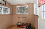 Great opportunity to move into a charming single family home in quiet Tatnuck