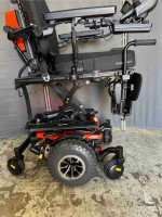 Electric wheelchair