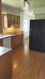 Unique opportunity. 1200sf 1 BR 2 bath
