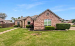 3Bd • 2Ba - 1900 Sqft