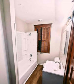 Sizzling 2-Bedroom Retreat!