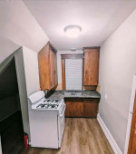 Sizzling 2-Bedroom Retreat!