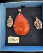 Pendant/ earrings