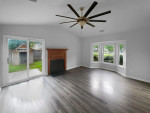 The beautiful single family 3 beds 2 baths house!