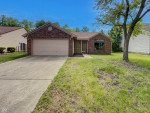 The beautiful single family 3 beds 2 baths house!