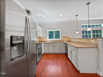 The beautiful single family 3 beds 2 baths house!