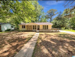 The beautiful single 3 beds 2 baths house!