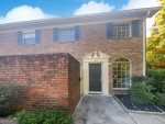 Spacious 2 beds 1 bath family house