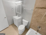 Spacious 2 beds 1 bath family house