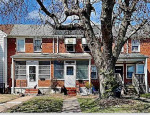 Baltimore Village Charm: Townhome With City Convenience