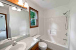 BEAUTIFUL SINGLE-FAMILY HOUSE FOR RENT