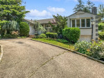 Convenience Single Family Home 3br/2ba