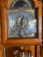 HOWARD MILLER GRANDFATHER FLOOR CLOCK MODEL-610-950