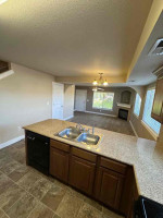 2 Beds, 2.5 Baths, Garage, Washer/ Dryer Perfect Location!
