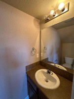 2 Beds, 2.5 Baths, Garage, Washer/ Dryer Perfect Location!