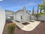 3Beds 3Baths Charming Home For Rent