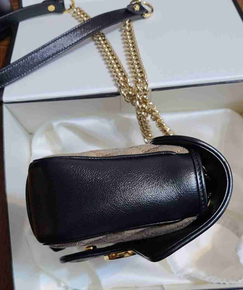 Authentic gucci GG Marmont Diagonal Quilted Small Shoulder Handbag 443497
